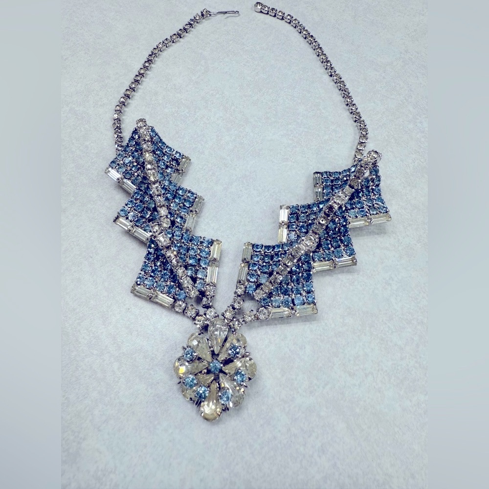Elegant Vintage Blue and White Rhinestone Jewelry